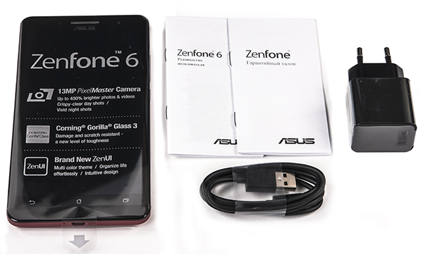 Упаковка смартфона Asus Zenfone 6