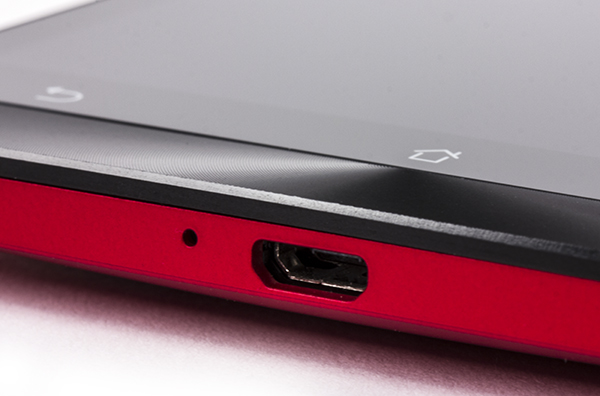 Дизайн смартфона Asus Zenfone 6