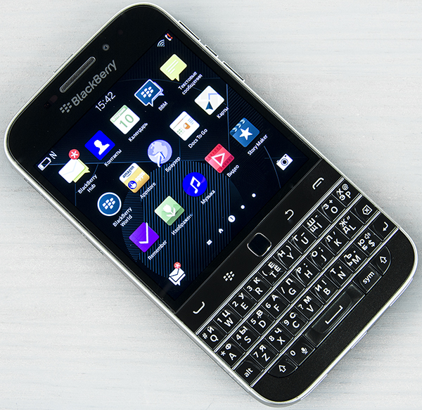 Смартфон BlackBerry Classic