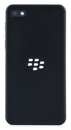 Задняя сторона смартфона BlackBerry Z10
