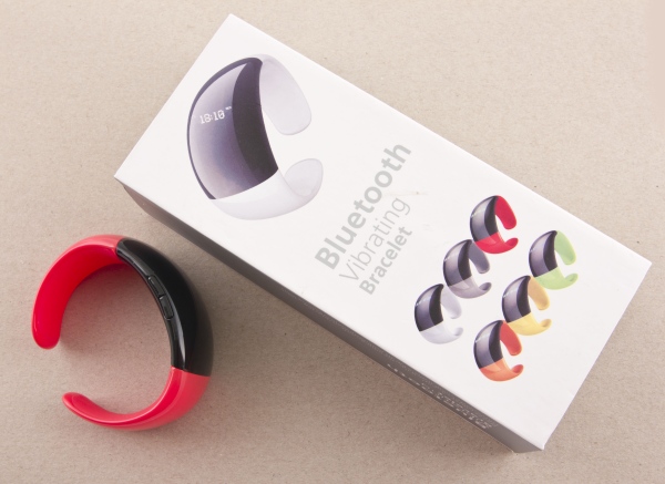 Bluetooth-браслет китайского производства