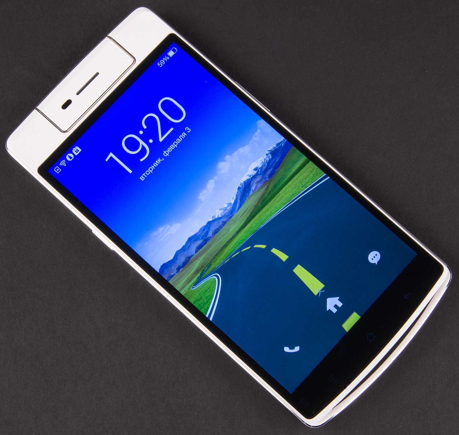 Gt3 смартфон. Gt3 смартфон. R-series rino 3 pro. смартфон 3д. Smartphone 3d model.