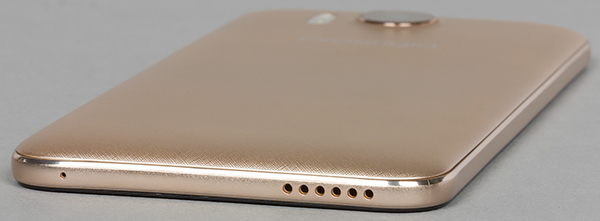 Смартфон Prestigio Grace R7