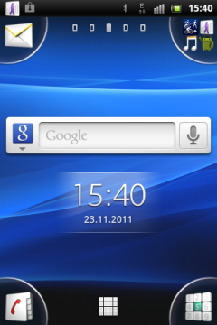 Обзор Sony Ericsson Xperia Active. Скриншоты. Основной экран системы, первая вкладка