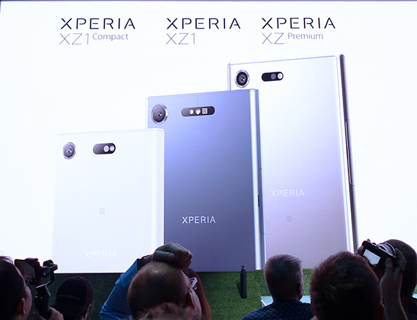 ����������� Sony Xperia XZ1 � XZ1 Compact