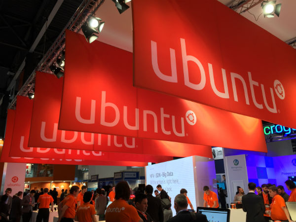 Стенд Ubuntu на Mobile World Congress 2015