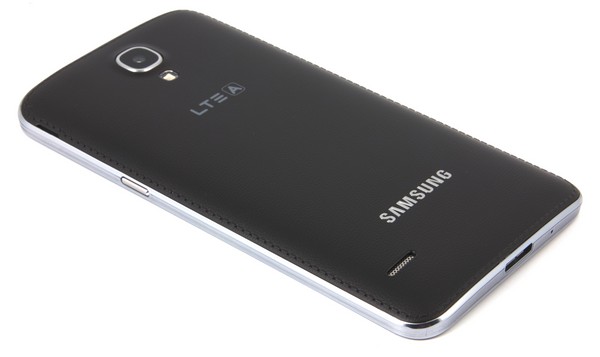 Смартфон Samsung Galaxy Round