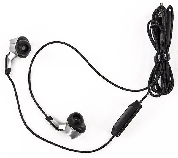 Обзор наушников Lamborghini Quantum