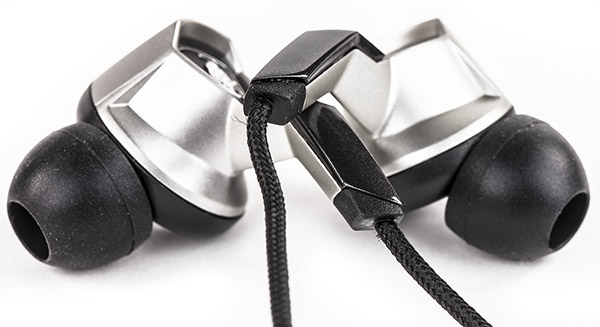 Обзор наушников Lamborghini Quantum