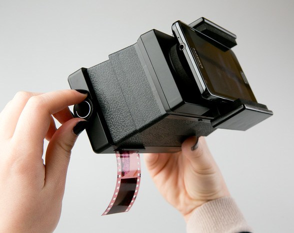 сканер 35-мм пленок для смартфонов