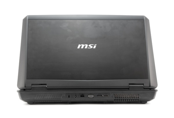 Ноутбук MSI GT780DXR: вид сзади