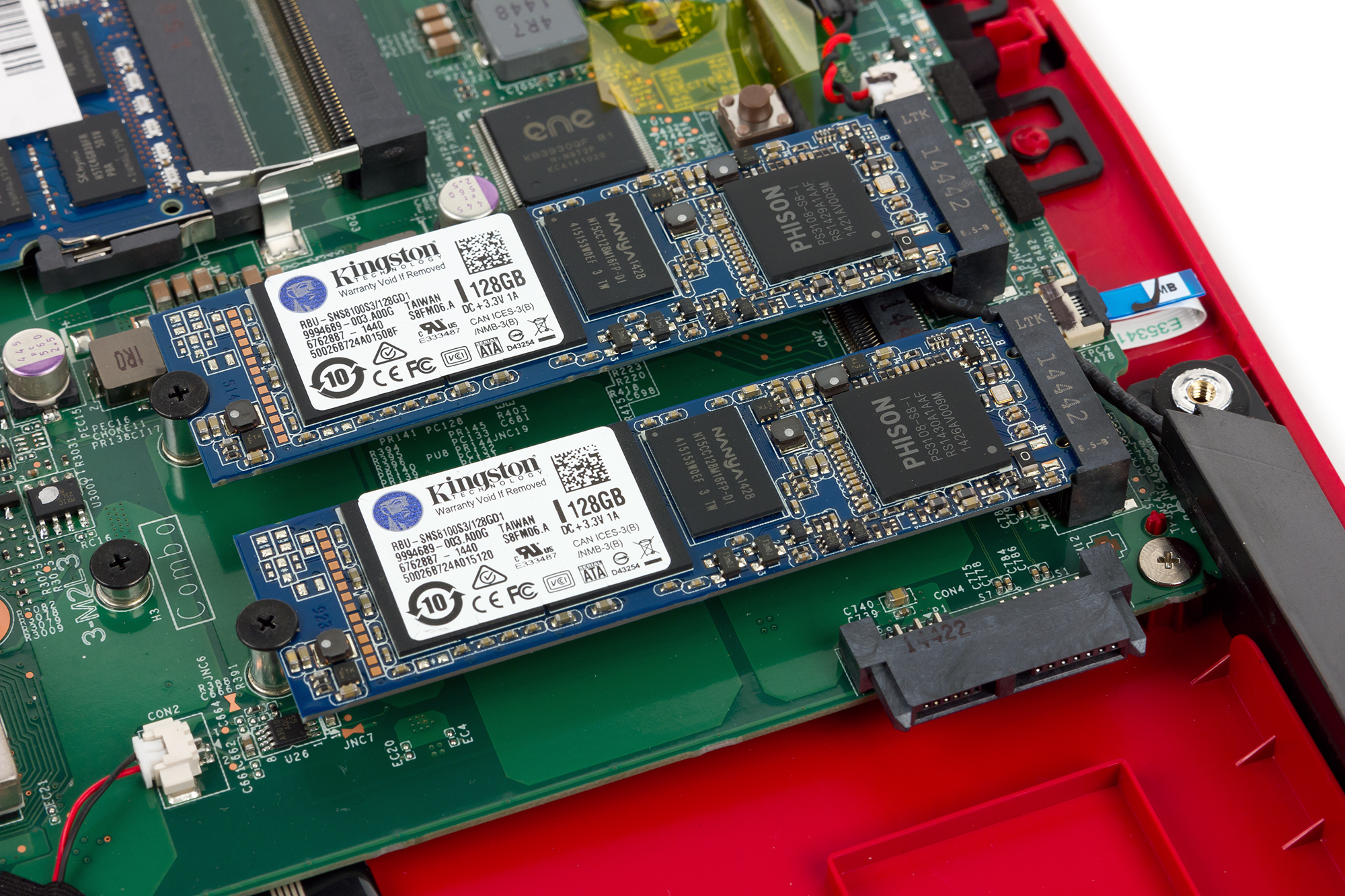 Установить второй ноутбук. SSD m2 ноутбучный. Жесткий диск ссд м2. Lenovo m715s m2 SSD. SSD m2 для ноутбука.