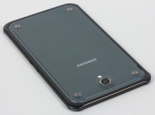 Дизайн планшета Samsung Galaxy Tab Active