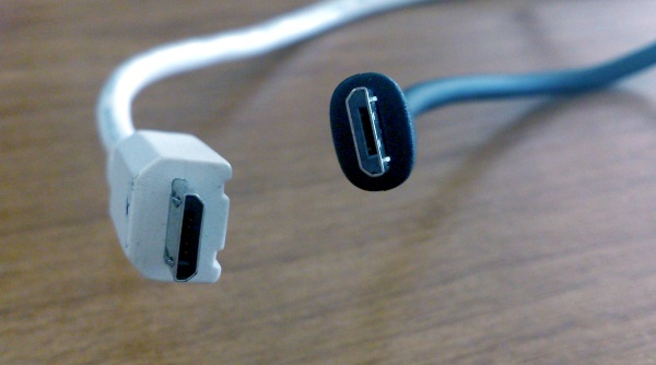 Подходящий и неподходящий USB-кабель для Senklatel Smartbook 6