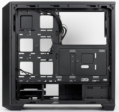 Вид на шасси справа