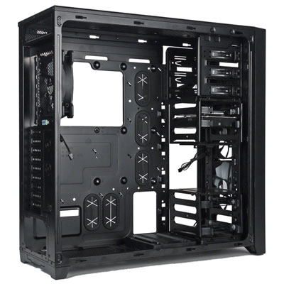 Вариант расположения корзин для HDD/SSD