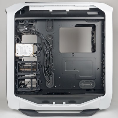 Вид на шасси справа