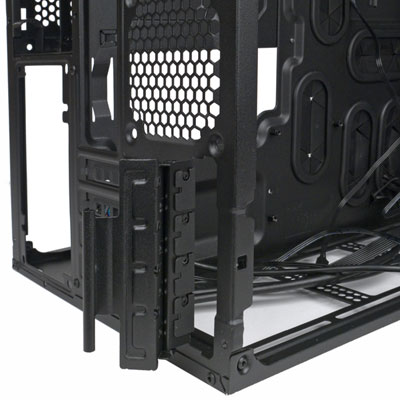 Крепление плат расширения Corsair Carbide Air 240
