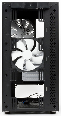 Вид на шасси спереди