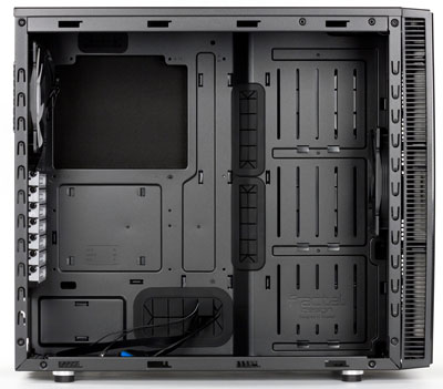 Вид на шасси слева