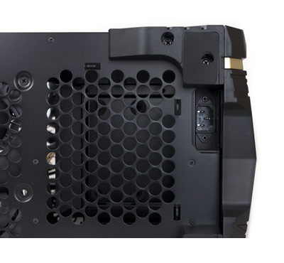 SilverStone SST-RV03, разъем питания