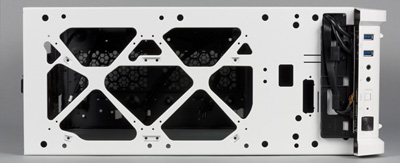 Корпус Thermaltake Chaser A31 Snow Edition, вид на шасси сверху