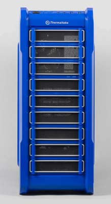 Корпус Thermaltake Chaser A31 с синей окраской, Лицевая панель