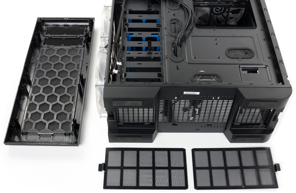 Thermaltake core v100. Thermaltake core v71. Thermaltake core v71 tg ca-1b6-00f1wn-04. корпус thermaltake core v71. Thermaltake core v71 tg black.