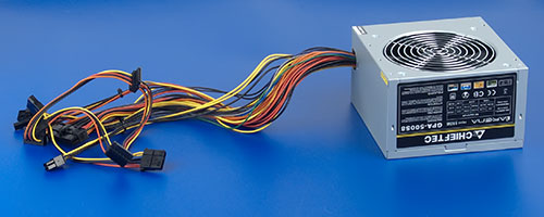 Провода и разъемы блока питания Chieftec GPA-500S8