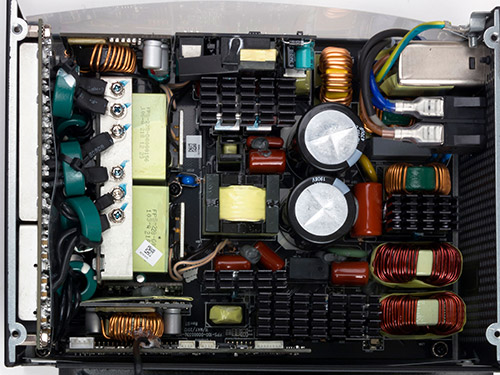 Вид платы блока питания Corsair AX1200i