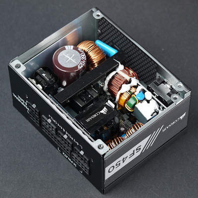 Вид платы блока питания Corsair SF450