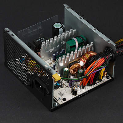 Вид платы блока питания Corsair VS650