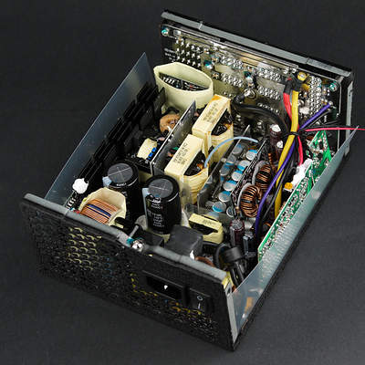 Вид платы блока питания FSP Aurum PT 850 (PT850FM)