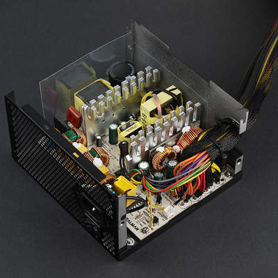 Вид платы блока питания Zalman ZM500-GV