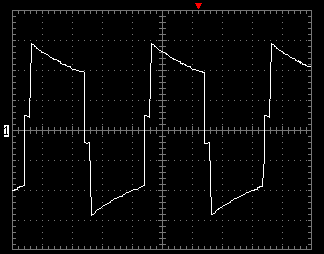 форма сигнала ИБП Mobilen SP 600C при работе на нагрузку 559 Вт