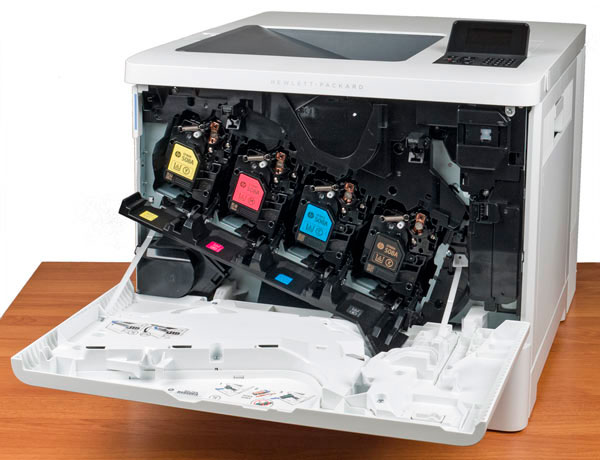 HP Color LaserJet Enterprise M553dn, внешний вид