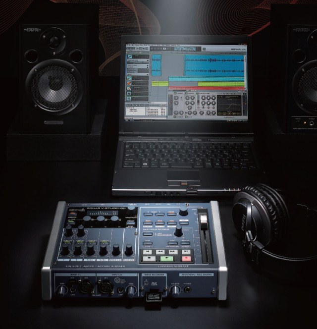   Roland V-Studio 100