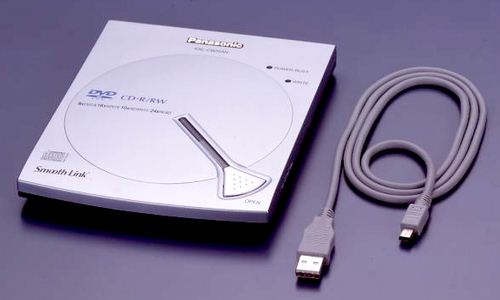 Портативный комбо DVD/CD-RW привод KXL-CB20AN от Panasonic
