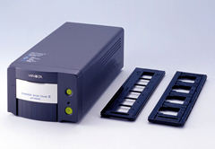 16-битный 35 мм/APS сканер от Minolta с интерфейсом USB 2.0