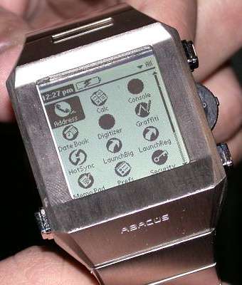 Comdex Fall 2002: часы под управлением... Palm OS 4.1