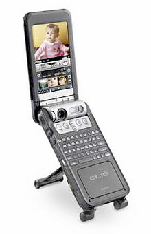 Sony Clie NZ90: новый PDA со встроенной 2-мегапиксельной цифровой камерой