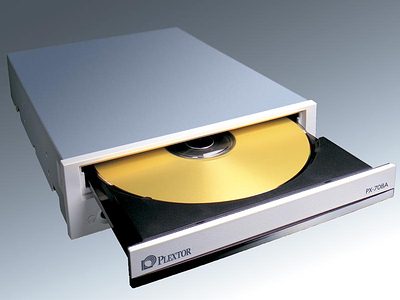 Два новых универсальных пишущих DVD привода от Plextor