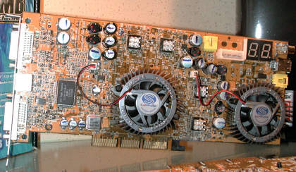 Computex 2003: видеокарта от Sapphire на двух ATI Radeon 9800 PRO