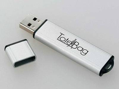 I-O Data ToteBag: новые USB-накопители емкостью до 2 Гб