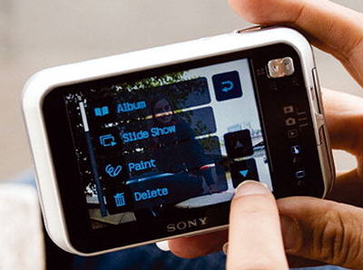 Sony DSC-N1: 8-мегапиксельная камера с сенсорным дисплеем