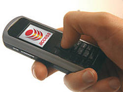 Pirelli Discus DualPhone DP L10: VoIP+GSM телефон от «шинной компании»