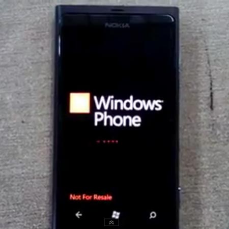 смартфон Nokia Sea Ray с ОС Windows Phone 7 