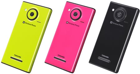 первый в мире смартфон с ОС Windows Phone Mango — Fujitsu Toshiba IS12T