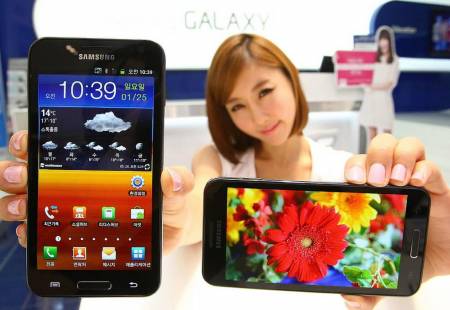 Смартфон Samsung Galaxy S II HD