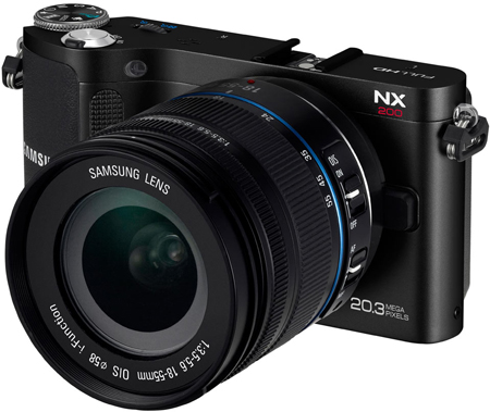 Беззеркальная камера Samsung NX200